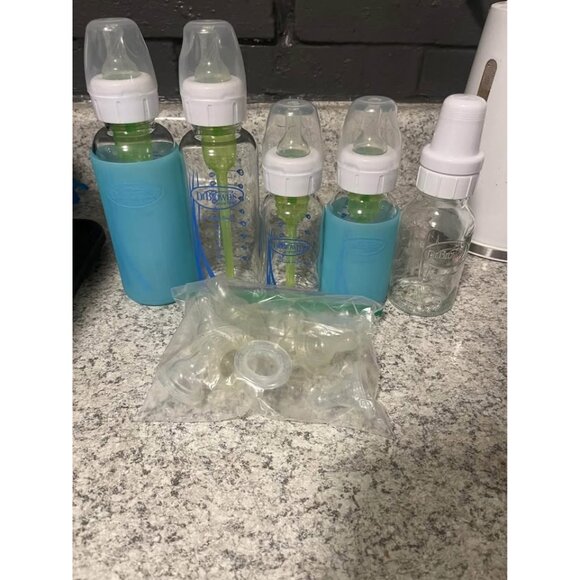 Dr. Brown’s Glass Baby Bottle - Picture 1 of 1